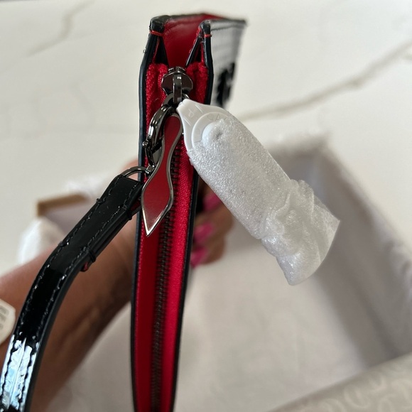 Christian Louboutin Patent Birdy Black - Picture 11 of 14